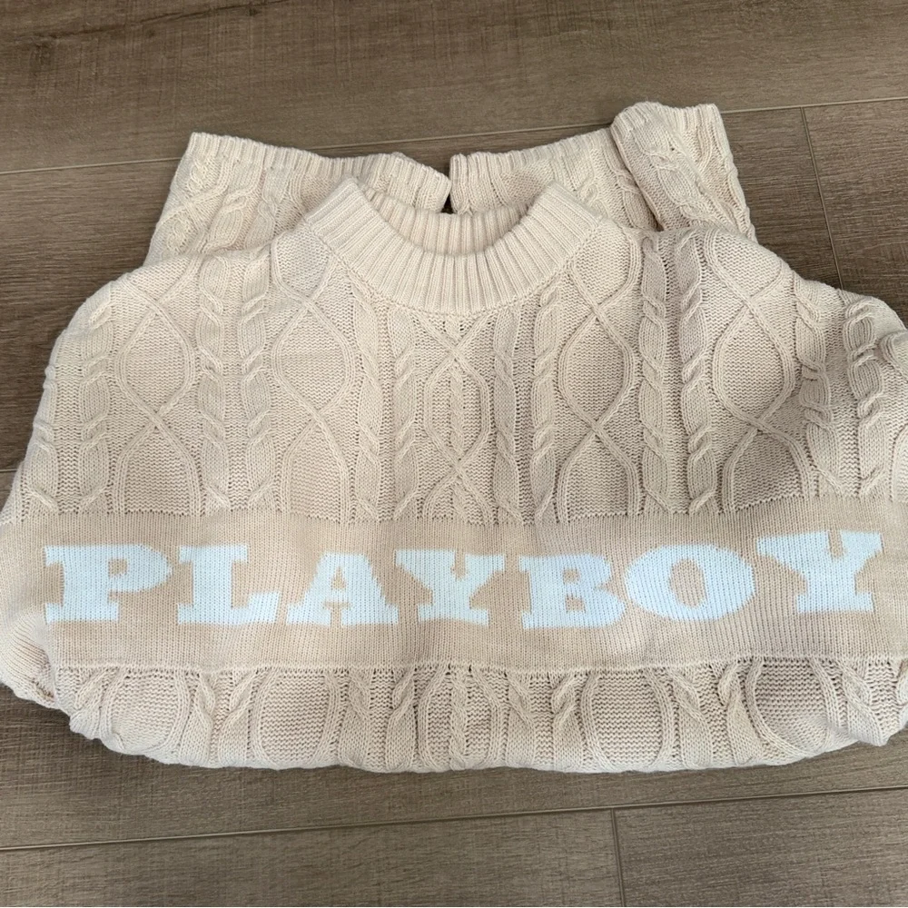 PLAYBOY x MISGUIDED Cropped Sweater Baggy Flared Sleeve Cable Knit Chunky Beige‎